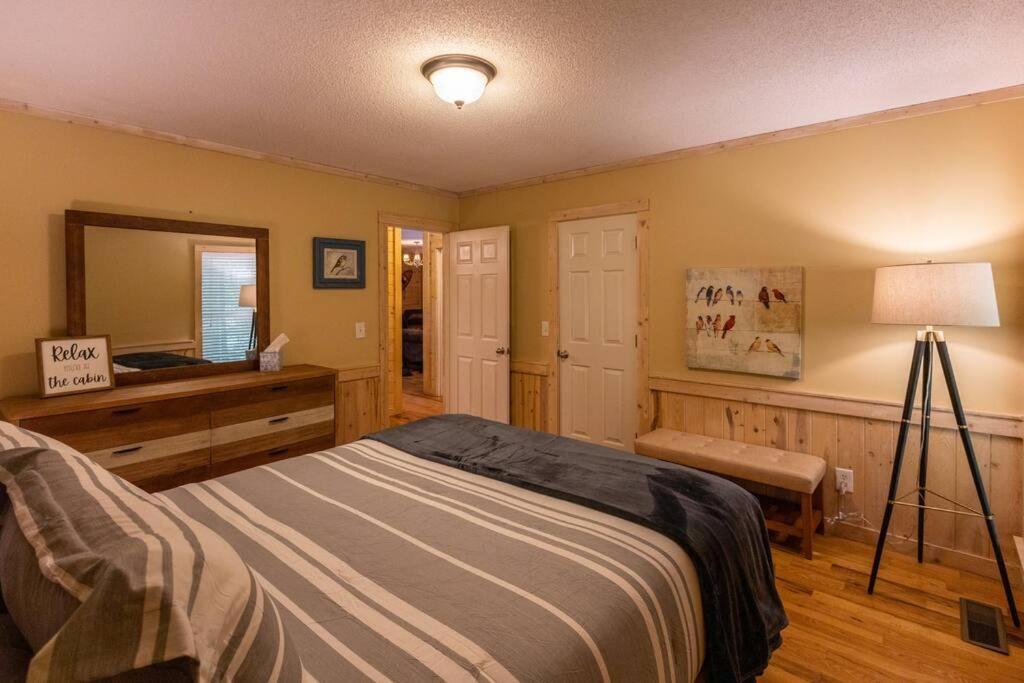 Pet Friendly Luxury Cabin Near Helen With Fire Pit 클리블랜드 외부 사진