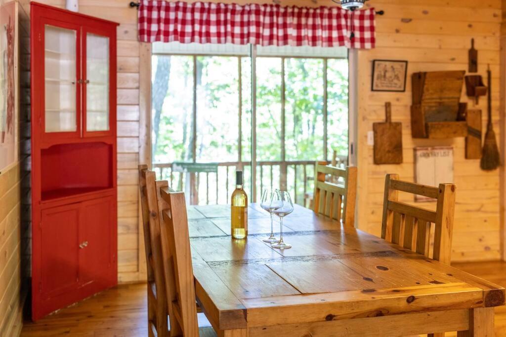 Pet Friendly Luxury Cabin Near Helen With Fire Pit 클리블랜드 외부 사진