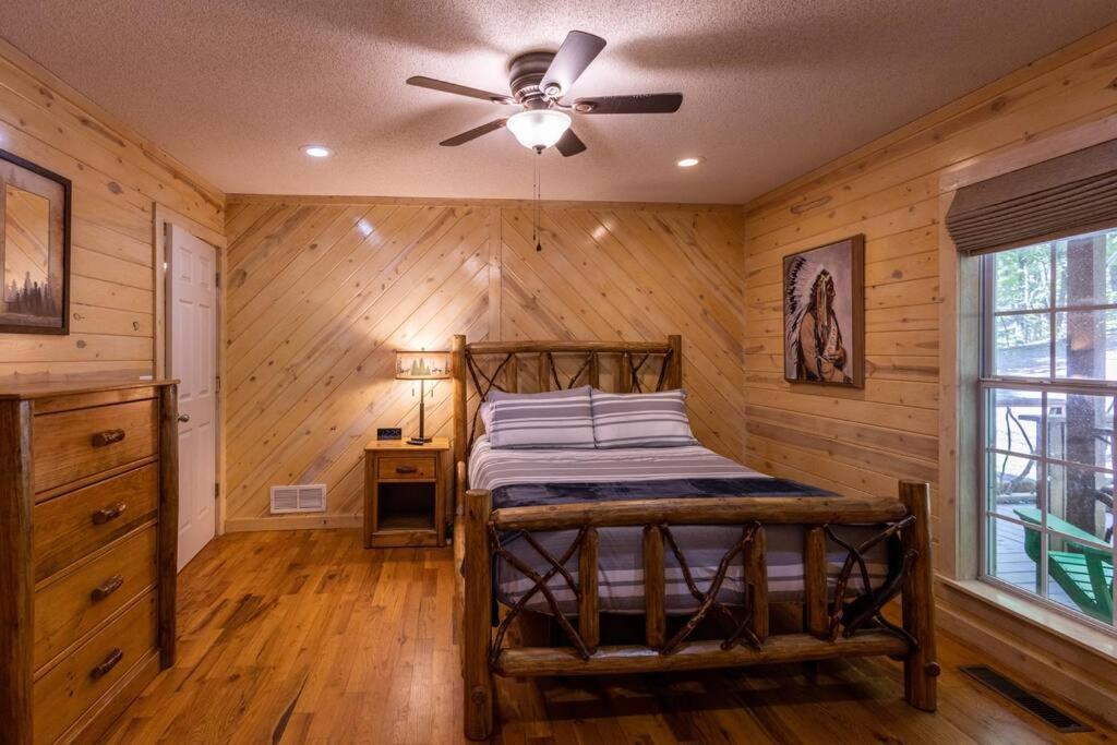 Pet Friendly Luxury Cabin Near Helen With Fire Pit 클리블랜드 외부 사진