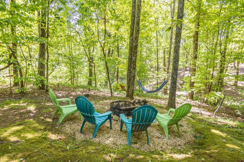 Pet Friendly Luxury Cabin Near Helen With Fire Pit 클리블랜드 외부 사진